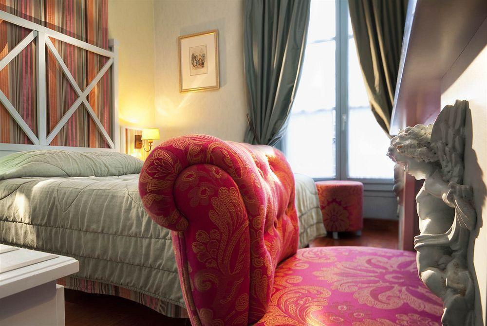 โฮเต็ล เลิฟลี่ บอนส์ เอ็นฟานท์ส Hotel ปารีส ภายนอก รูปภาพ